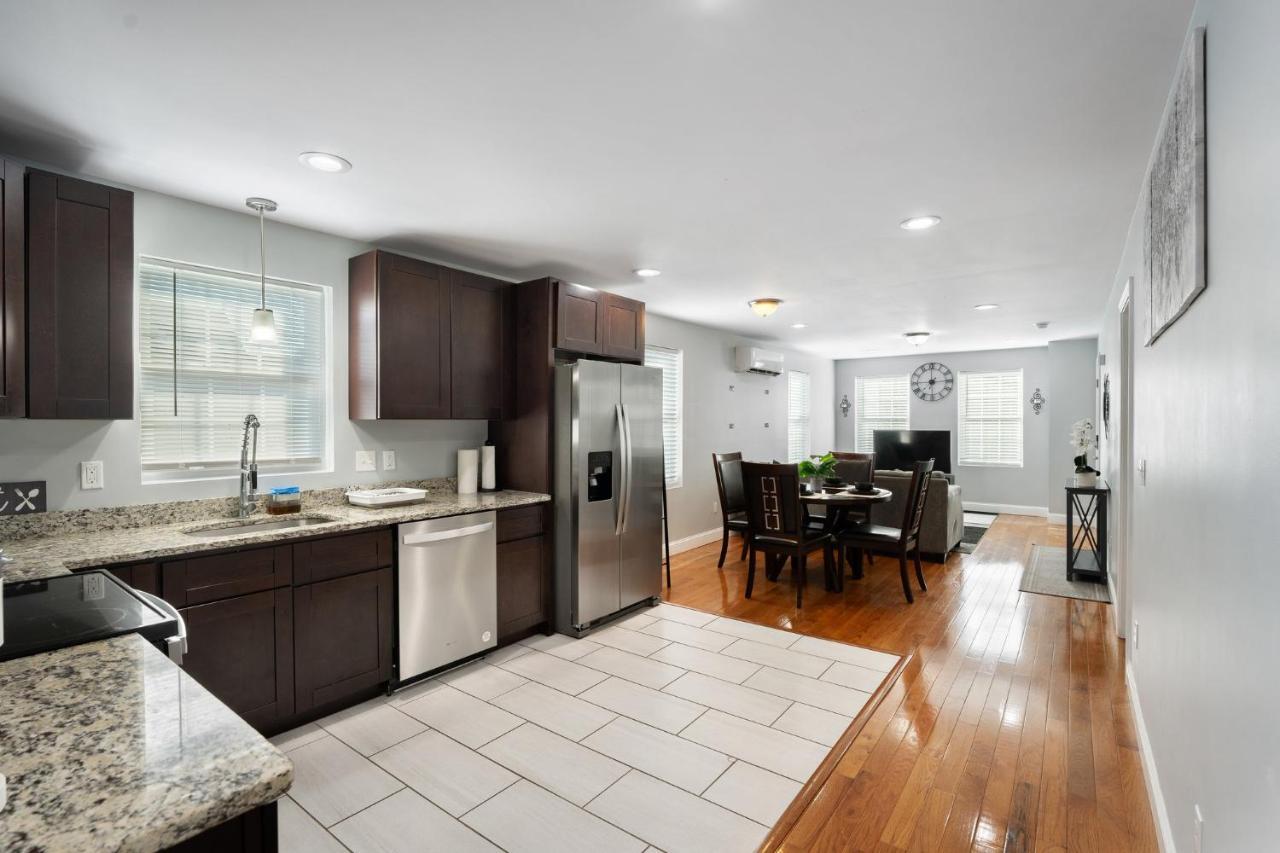 פרובידנס Cozy 3 Bedroom Serviced Apt מראה חיצוני תמונה