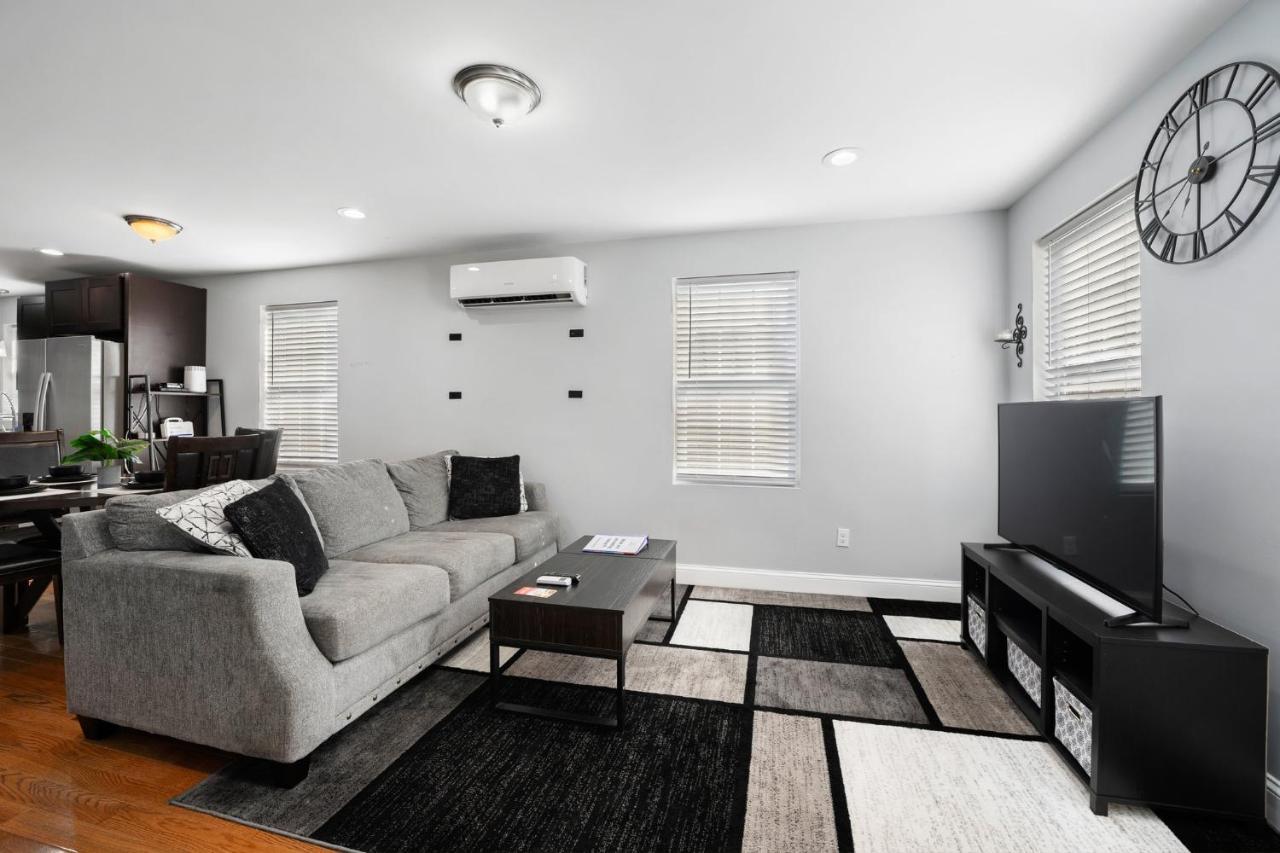 פרובידנס Cozy 3 Bedroom Serviced Apt מראה חיצוני תמונה